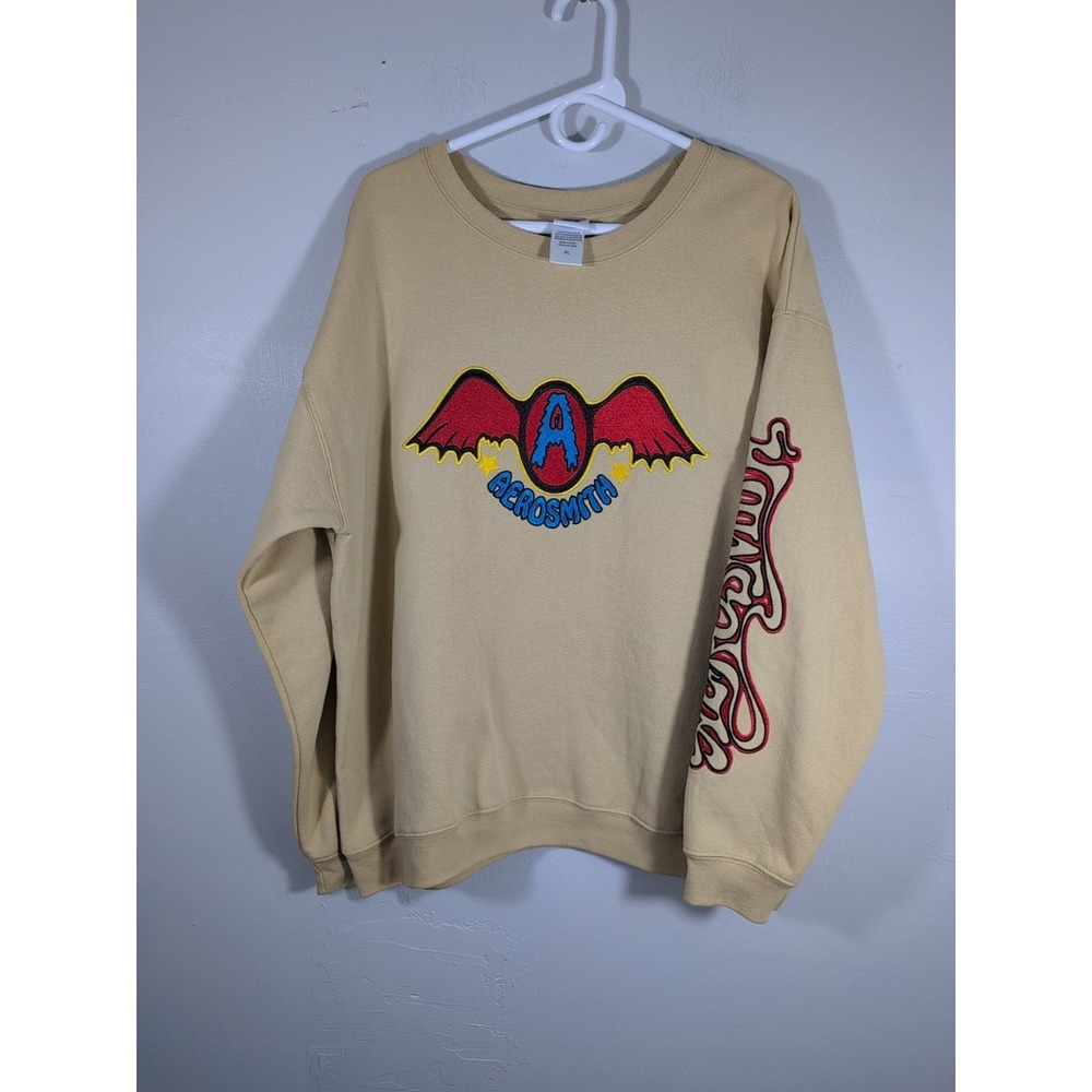 Aerosmith Summer 1975 Sweatshirt XL Tan Front Back Embroidered‎ Logo